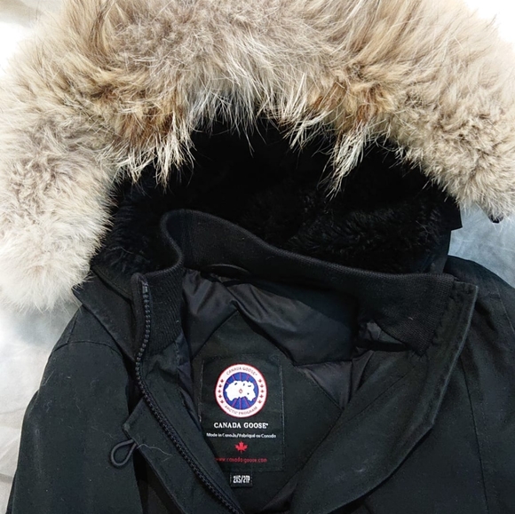 Authentic Canada Goose Black knee length Kensington - Picture 3 of 4